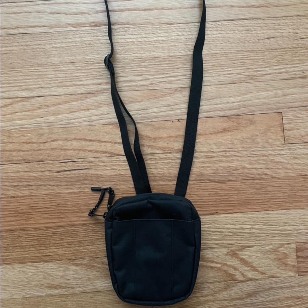 Herschel Supply Co. Cruz Crossbody (NO TAG)